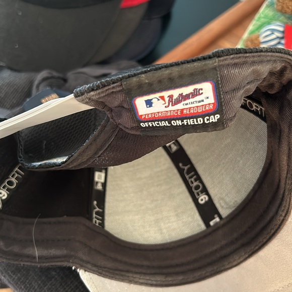 NY YANKEES HAT - Picture 5 of 5